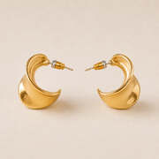 She's Chic Sculpted Hoop Earrings — Gold