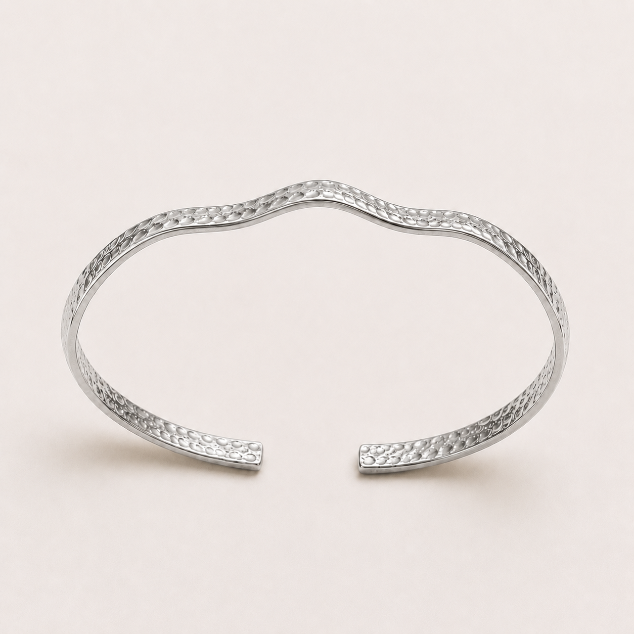 The Loving the Journey Expandable Bracelet — Silver