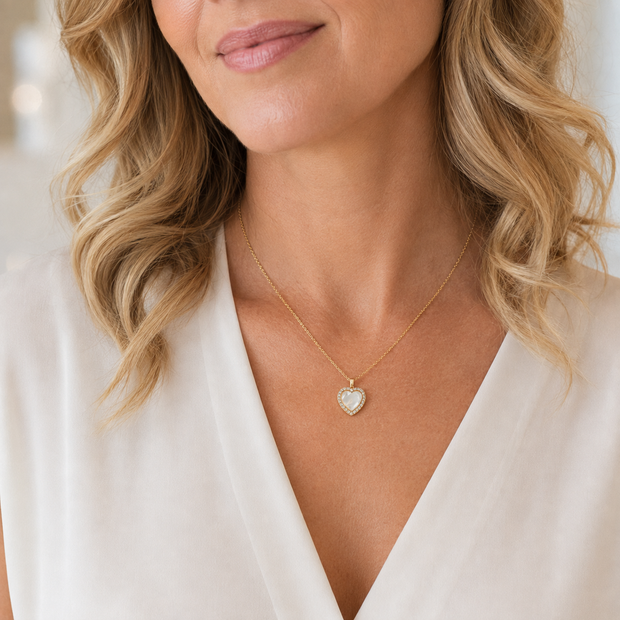 Follow Your Heart Necklace — Gold