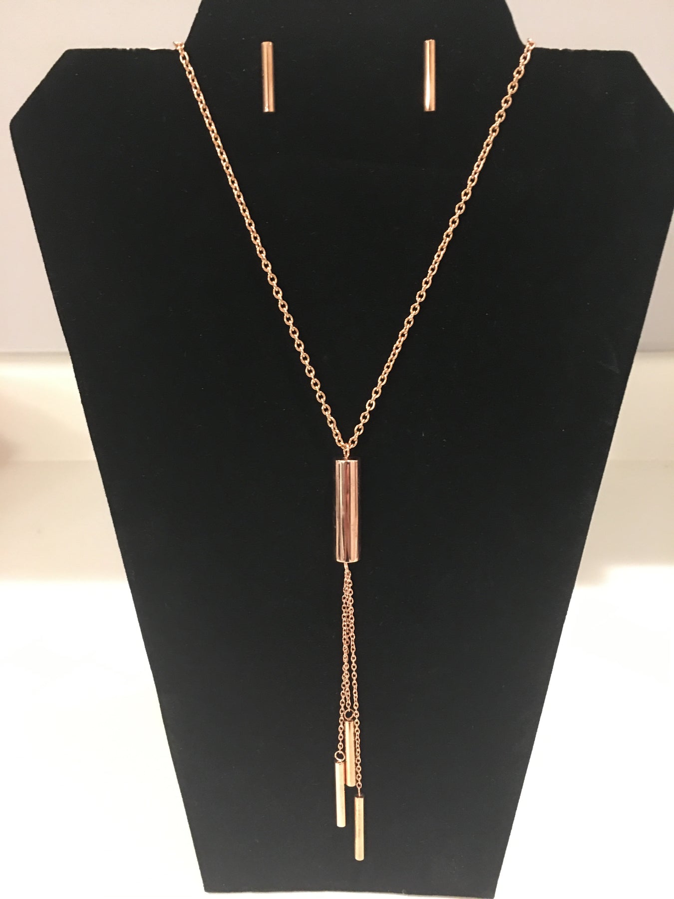 Rose Gold Total Elegance Necklace